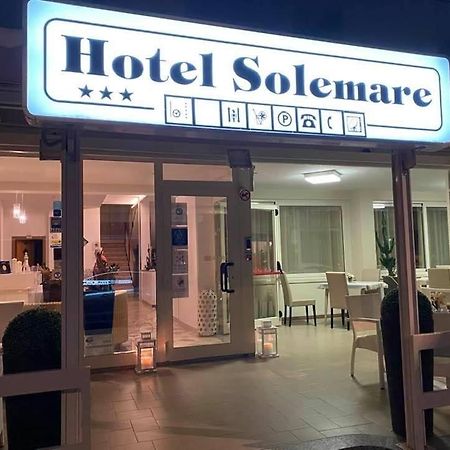 Hotel Solemare 체제나티코 외부 사진