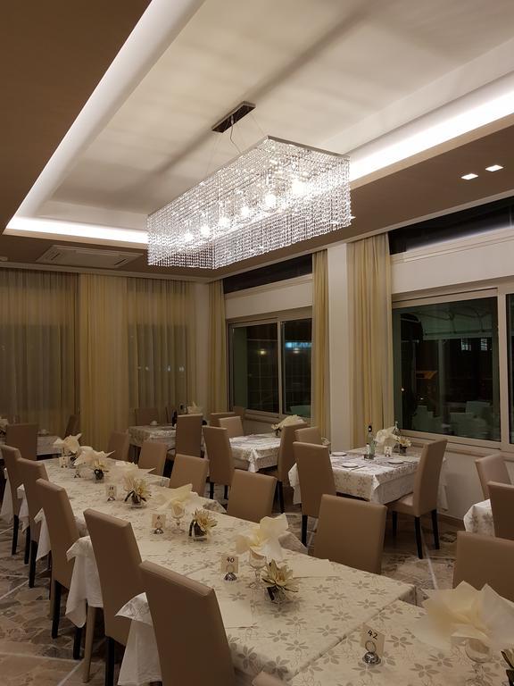Hotel Solemare 체제나티코 외부 사진